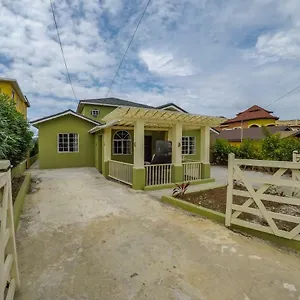  Holiday home Boulevard Jamaica