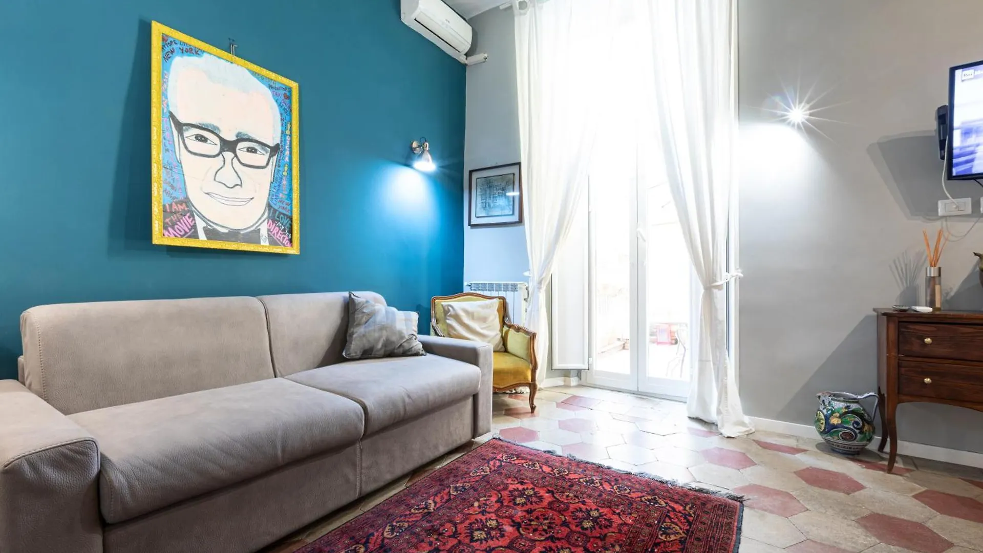 Appartamento Con Terrazzino Al Pantheon Rome Apartment