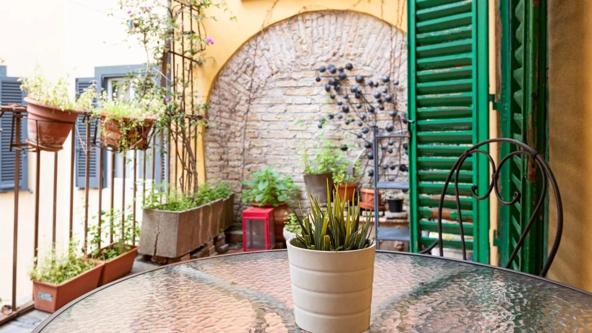 Apartment Appartamento Con Terrazzino Al Pantheon Rome Italy